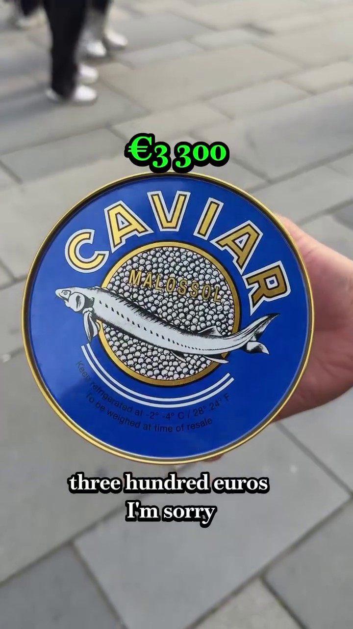 Caviar seller with a 3300 euro box — street interview in Vienna